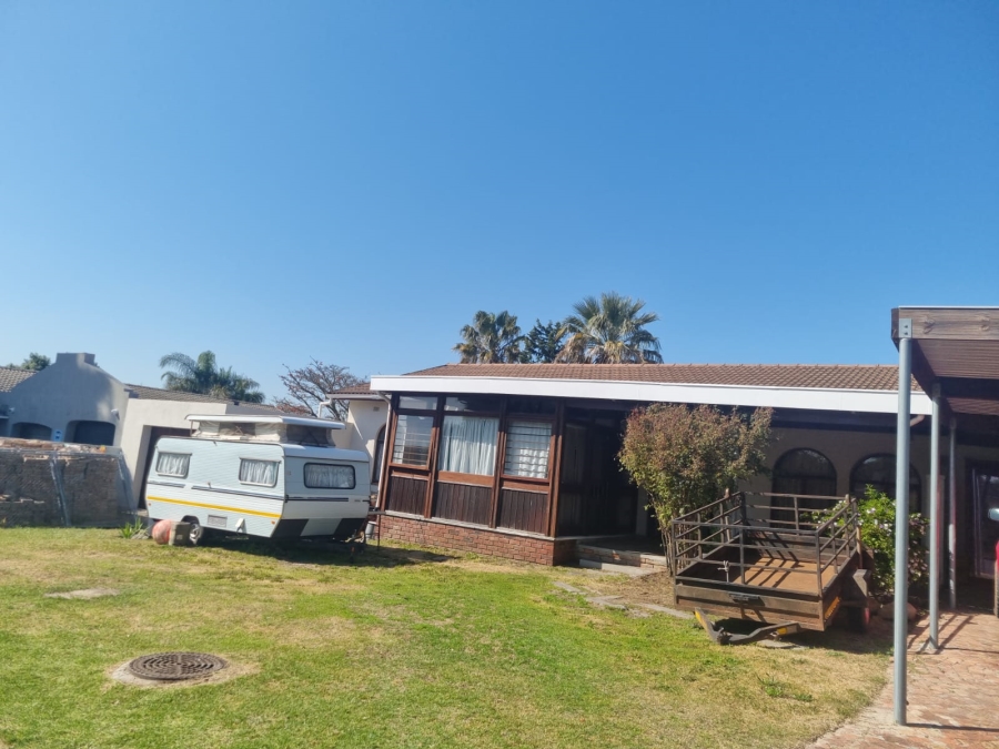 3 Bedroom Property for Sale in La Rochelle Western Cape